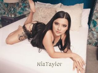 NiaTaylor