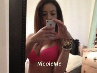NicoleMe