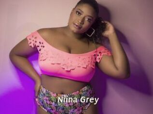 Niina_Grey