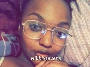 Nikki_Stevens