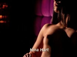 Nina_Hart