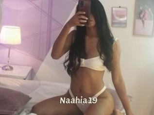 Naahia19