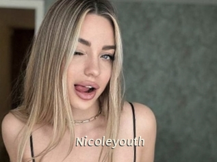 nicoleyouth Blog éjac