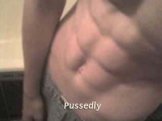 Pussedly
