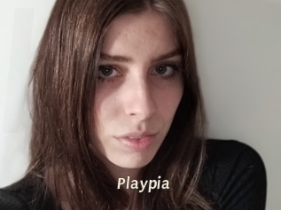 Playpia