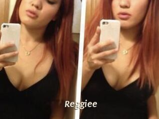 Reggiee Blog éjac