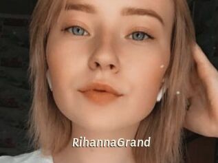 RihannaGrand Blog éjac