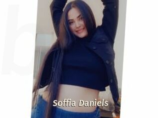 Soffia_Daniels
