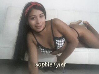 Sophie_Tyler