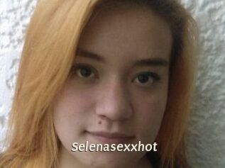 Selenasexxhot