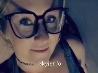 Skyler_lo