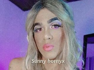 Sunny_hornyx