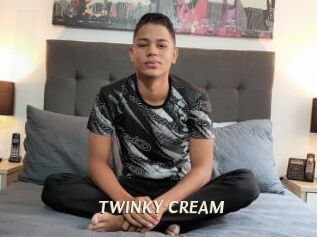 TWINKY_CREAM