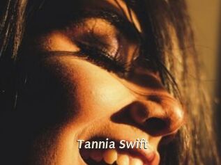 Tannia_Swift