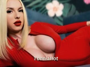 TonniaHot