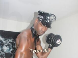 Tyron_thu