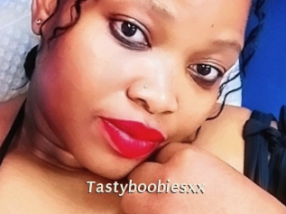 Tastyboobiesxx