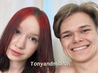 tonyandmialun Blog éjac