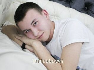 Urniceboyvil