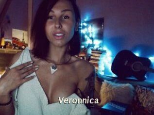 Veronnica