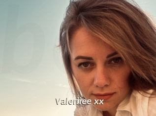 Valeriiee_xx