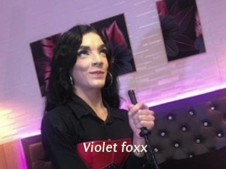 Violet_foxx