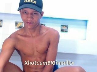 XhotcumBIGinmilkx
